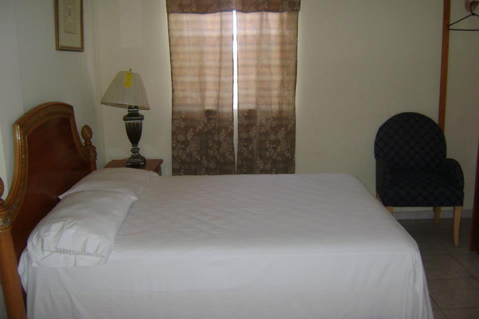 Caribbean Hotel Cayes Les Cayes Exterior photo
